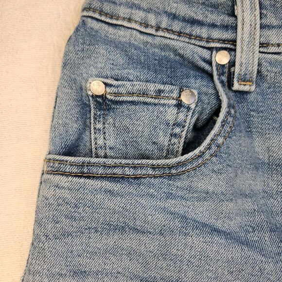 Levi Silver Tab Mom High Waist W26 L27  Blue Jeans - Picture 7 of 16